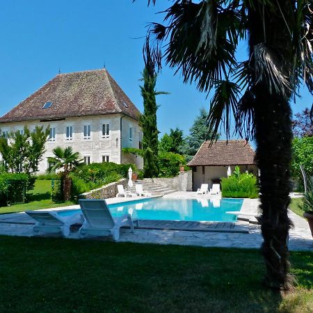 Domaine Du Manoir Bed & Breakfast Les Avenières Екстериор снимка