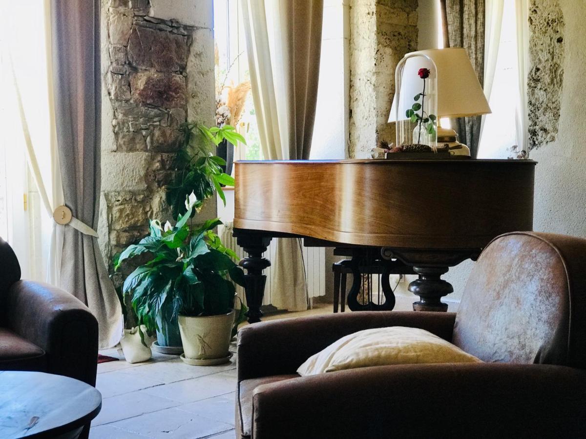 Domaine Du Manoir Bed & Breakfast Les Avenières Екстериор снимка