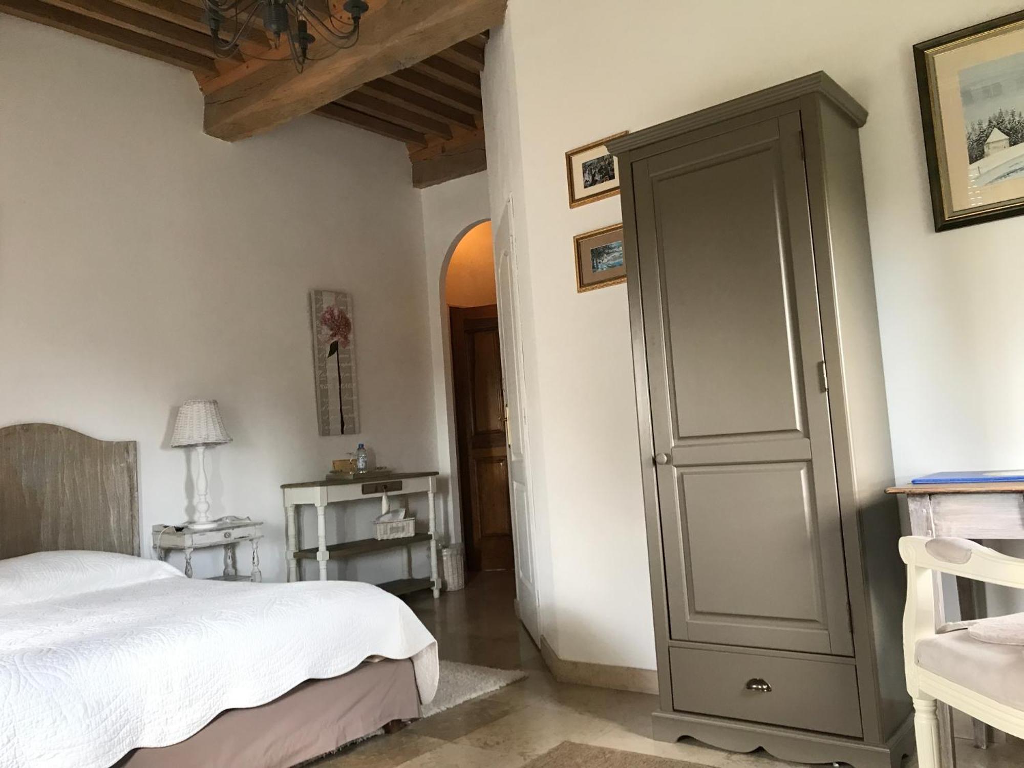Domaine Du Manoir Bed & Breakfast Les Avenières Екстериор снимка